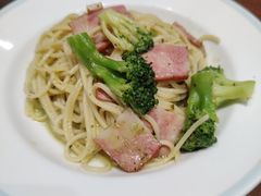 -萨莉亚意式餐厅(杭州滨江天街店)