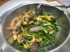 -九道菜有鸡鱼头(石鼓路店)