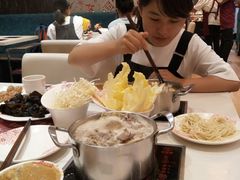 -密友回转自助火锅(世茂国际广场店)