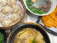 -馋三尺蟹粉小笼(人民广场店)