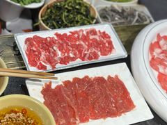 -宽板凳老灶火锅(台湾街店)