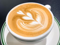 拿铁-Catch Bagel(芳草地店)