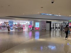 -LuOne凯德晶萃广场(徐家汇路店)