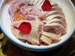 -渔珺石锅鱼·云南菜(天泽街店)