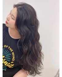 -变画·发型STUDIO