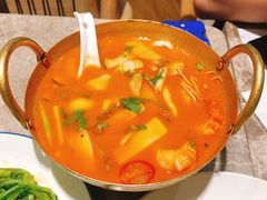 越式冬阴功海鲜汤-美奈小馆·越南料理(福田星河COCO Park店)