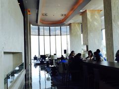 iphone_upload_pic-希尔顿南海酒店·观廊大堂吧·海景下午茶