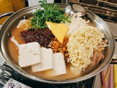 -富乐满韩国正宗炸鸡韩国料理(虹泉路店)