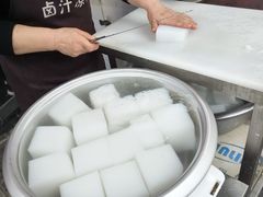 -何老二卤汁凉粉