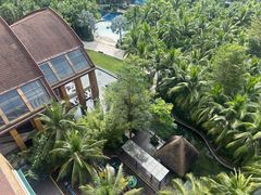 -三亚湾海居铂尔曼度假酒店