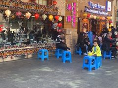 门面-大头虾越式风味餐厅(光明广场店)