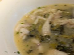 -严记小天府酸菜鱼(西四路店)