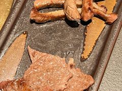 -铭牛烧肉·和牛海鲜自助(高新月牙湖店)