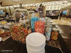 -圣丰索菲特·2 On 988 Café 自助餐厅