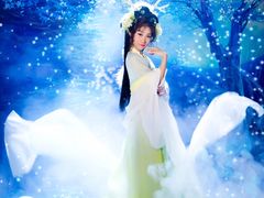 -九月鹰飞汉服摄影工作室