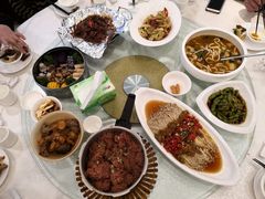 -鑫皇朝酒店(建设一路店)