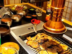 -臻牛烤肉