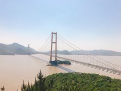 -月亮湾风景点