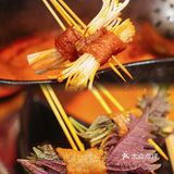 凌晨还在营业的串串店，宵夜党狂喜！