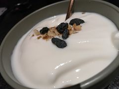 原始酸奶-丝路金桃·新疆菜(徐汇店)