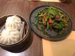 -来龙里 精致 东南亚餐室(万象城店)