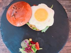 -HIGH FIVE哈福手工汉堡(桂林路店)