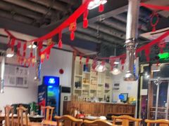 大堂-赵胖炙子烤肉&深夜酒馆(簋街店)