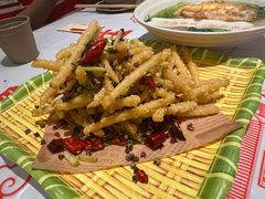 -肥肥虾庄·金牌油焖大虾(汉口城市广场店)