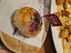 酥皮烤包子-石榴红了·非遗酥皮烤包子·新疆菜(瑞豪店)
