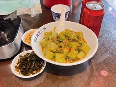 -富正毅三下锅(体育馆店)