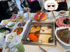 -海底捞火锅(威高广场店)