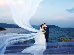 -爱我旅拍婚纱摄影(大理店)