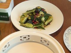 -胡氏大盘鸡新疆菜(石岗店)