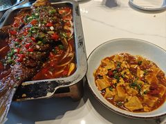 -一品味庄·地标武昌鱼·藕汤湖北菜(黄鹤楼店)