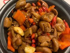 -堂瓦里·33年传统赣菜(第一街区店)