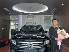 -杭州中升之星奔驰4S店(滨江店)