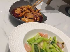-靓蛙馆