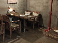 -HIGH FIVE哈福手工汉堡(桂林路店)