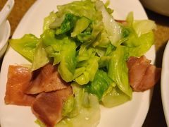 培根炒圆白菜-渝信川菜(西单店)