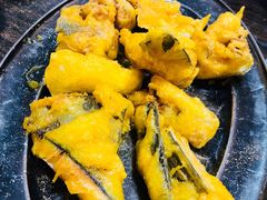 酥炸鱼骨-鸿渡渔庄·特色鸭咀鱼