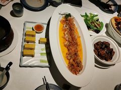 -八府香鸭·啫啫煲(华山路店)