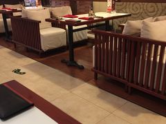 -爱丽丝牛排西餐厅(光谷步行街店)
