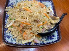 海鲜炒饭-台州老六海鲜面馆(上南总店)