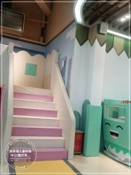 -多多淘儿童体验中心(重庆来福士店)