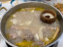-朴小妹人参鸡汤火锅(长白山万达店)