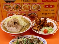 二郎系拉面-拉面莊夢語＆中华料理八椿