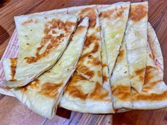 -东来菜馆•手抓海鲜家常菜•海鲜锅贴(鸽子窝店)