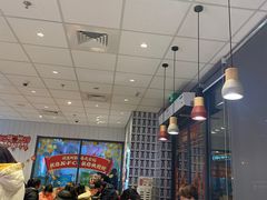 -肯德基(西影路店)