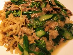 湿炒牛河-幸运牛汕头小黄牛牛肉火锅(梅林店)