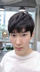 -变画·发型STUDIO